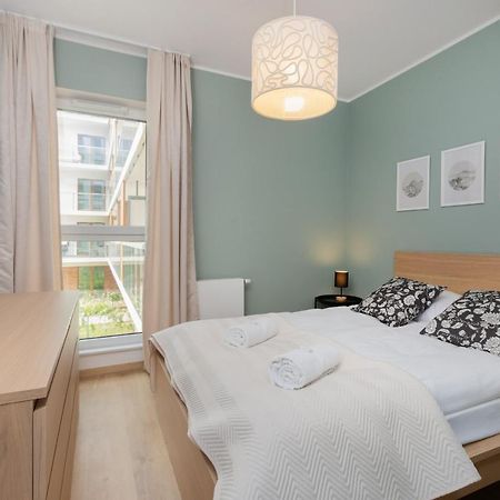 Bright & Stylish Apartment With Balcony 1,5 Km To Gdansk Main City By Noclegi Renters Экстерьер фото
